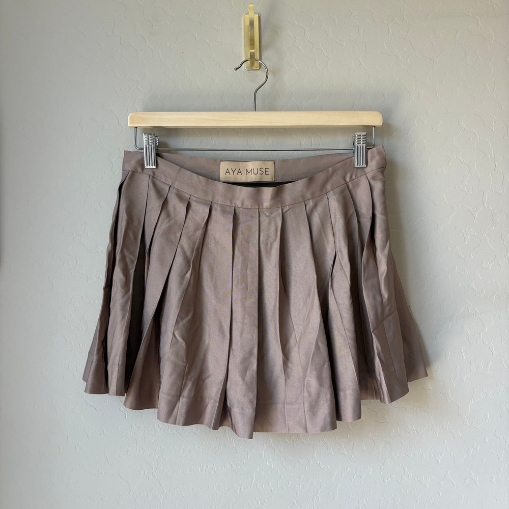 Aya Muse Opal Pleated Mini Skirt Taupe Side‎ Zip Skirt Size Small
